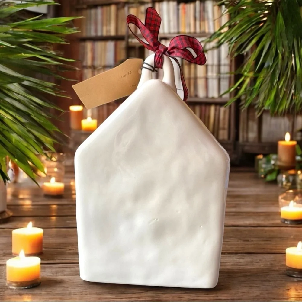 NWT RAE DUNN Christmas Holiday HO HO HO White Bird Feeder House